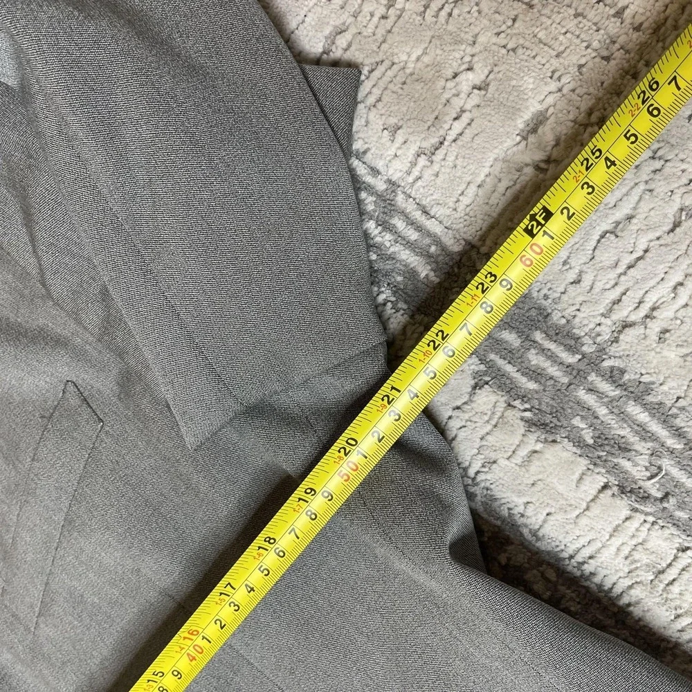 Armani Collezioni Gray Virgin Wool 3-Button Blazer Jacket Made in‎ Italy 42R